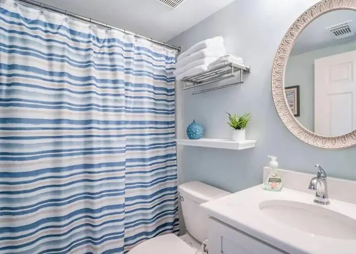 Holiday home Breezy Does It Royal Palms 404 Direct Gulf Front Gulf Shores