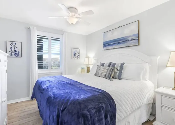 Holiday home Breezy Does It Royal Palms 404 Direct Gulf Front